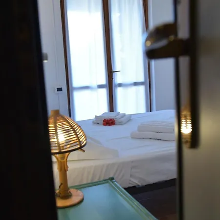 Welcomely - Blue Apartman *